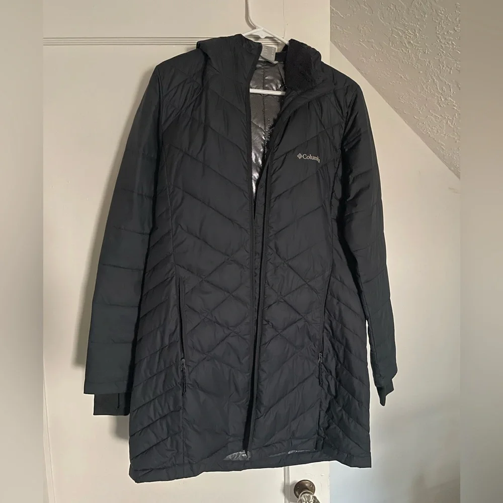 Columbia Women's Black Long Quilted Jacket - Picture 1 of 4